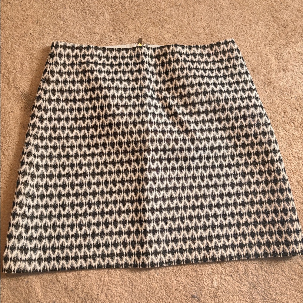 LOFT Black and Cream A-Line Skirt